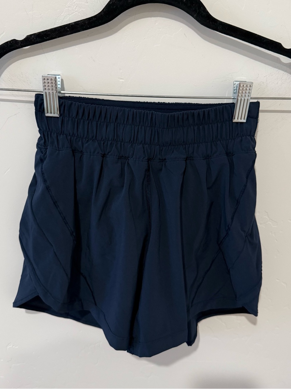 Lululemon Track That Women's Navy Athletic Shorts 2 5in inseam Workout Athletic